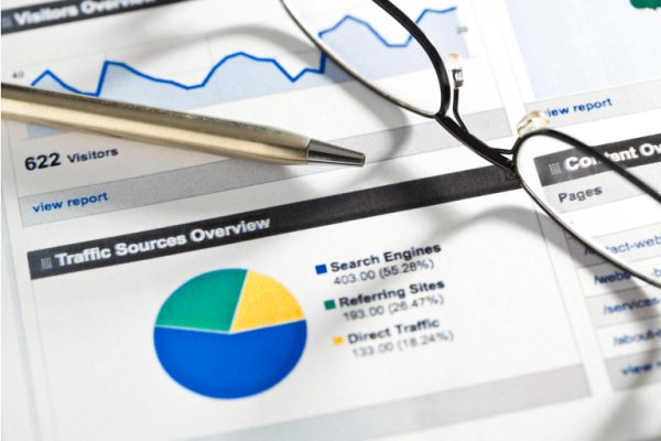 SEO Stats and a pen